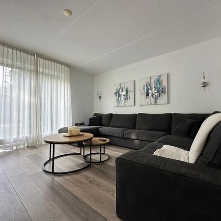 Big Family Villa 12P Big Garden With Bathtub And Jacuzzi Zeewolde Esterno foto