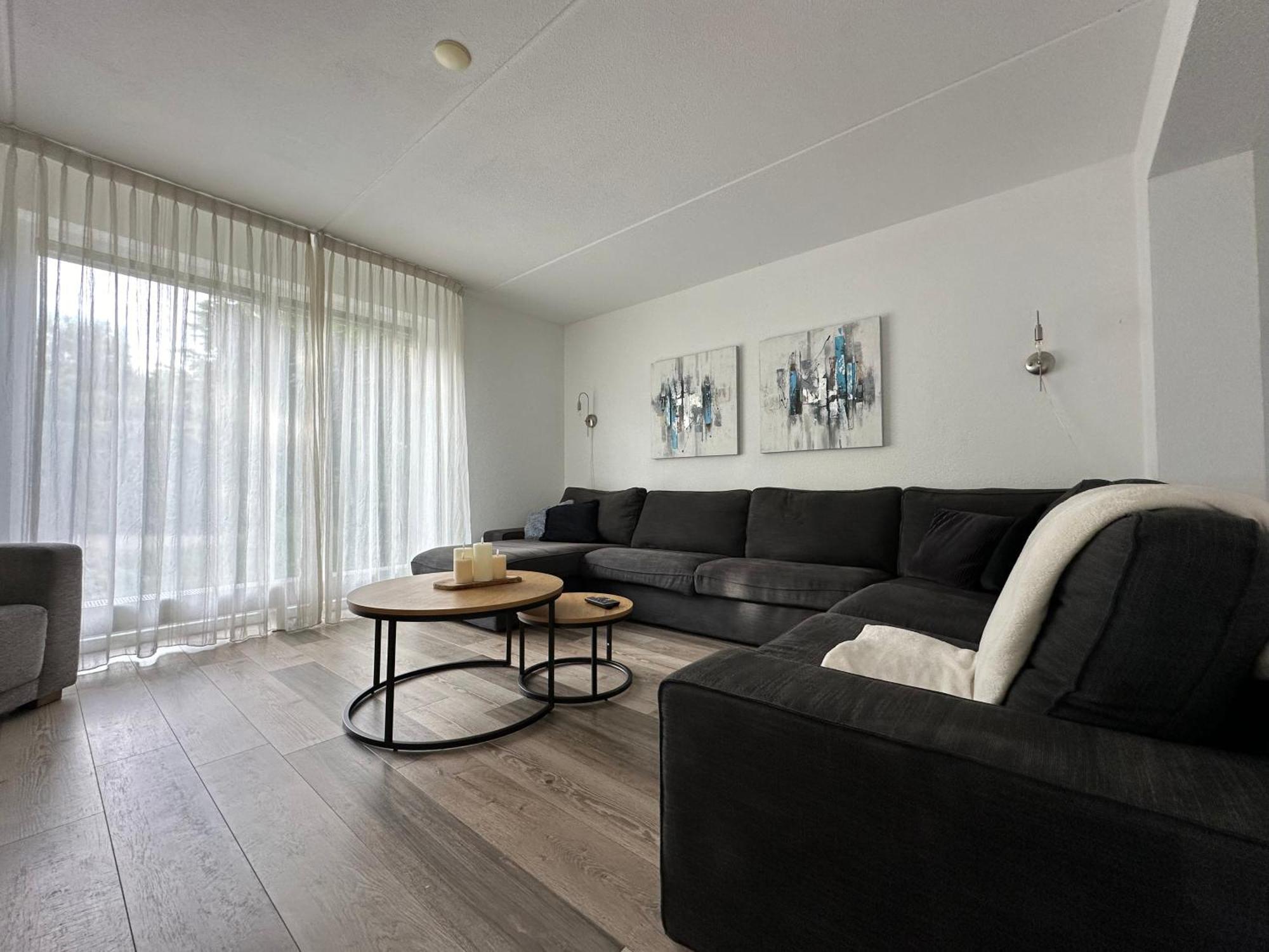 Big Family Villa 12P Big Garden With Bathtub And Jacuzzi Zeewolde Esterno foto